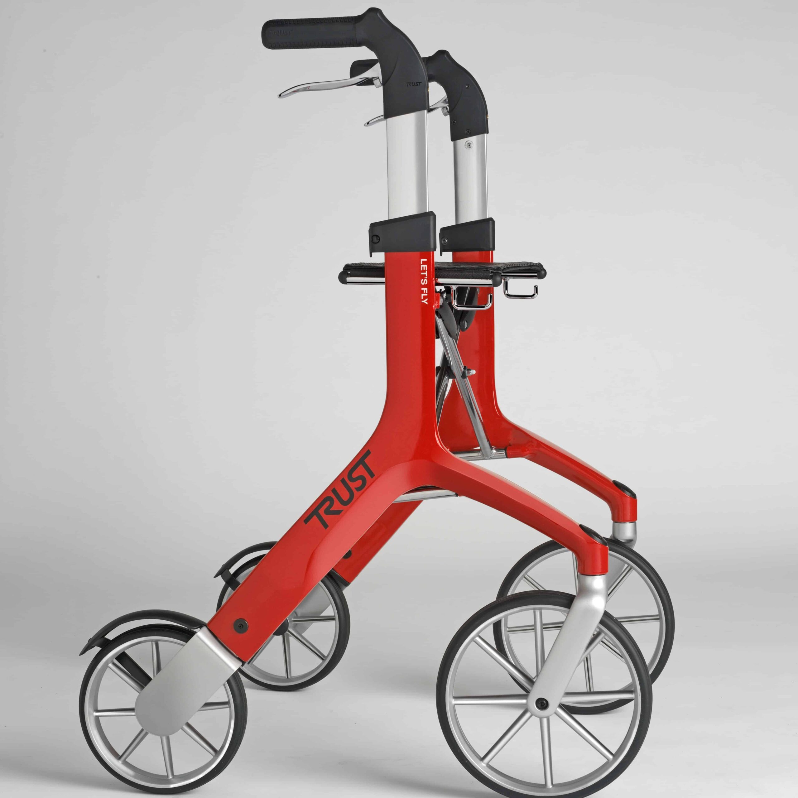 Röd-rollator-Trustcare-lets-fly.jpg